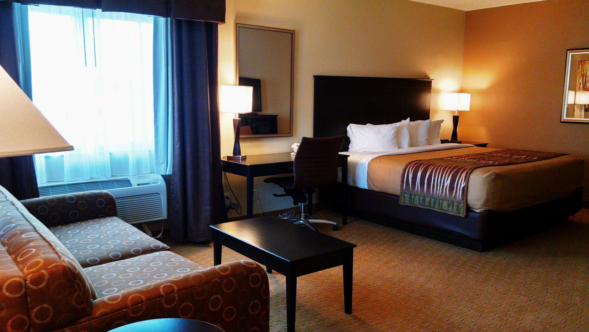 King Suite Jacuzzi at Chieftain Conference Center